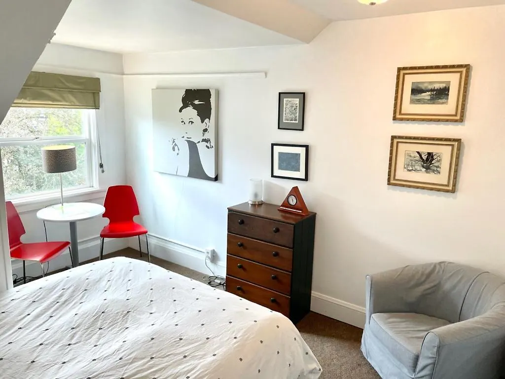 Portland International Guesthouse Guest house